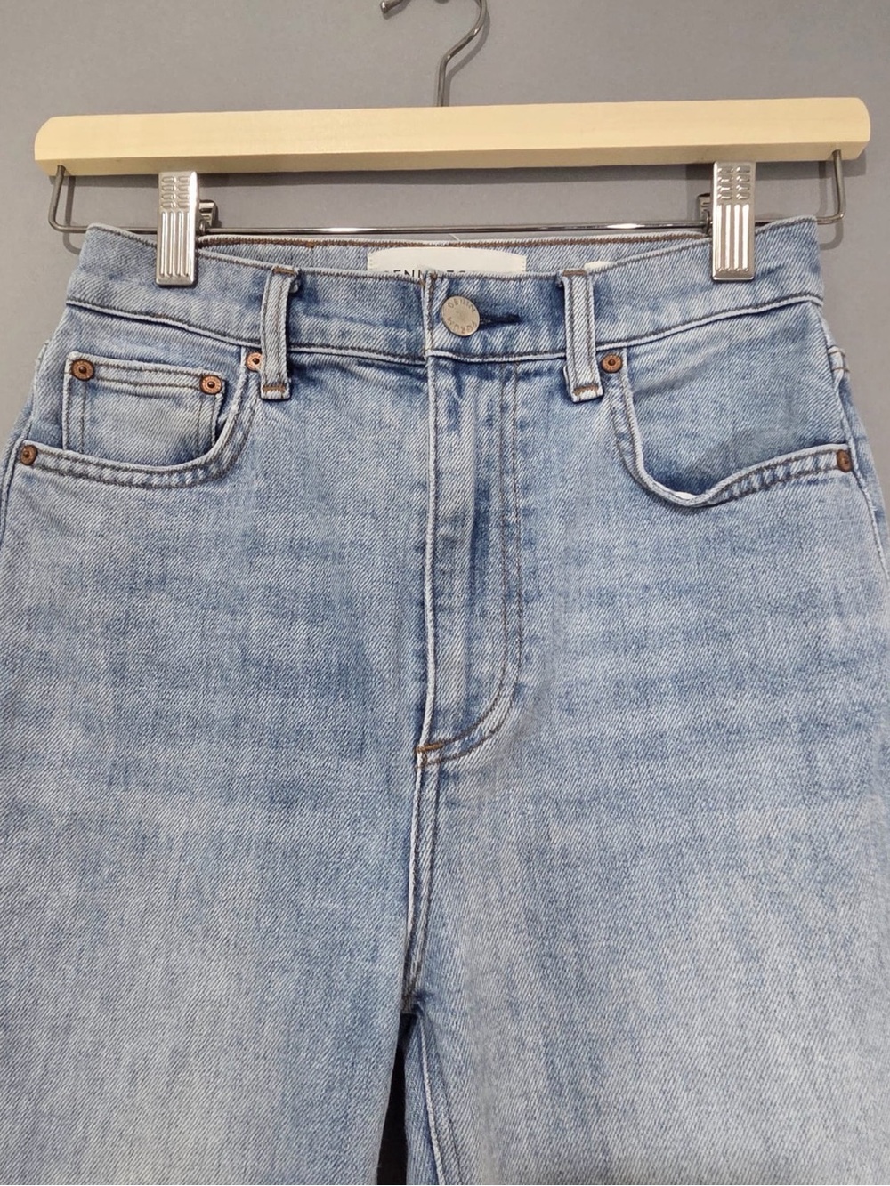Aritzia DENIM FORUM The Twiggy High Rise Flare Jeans Size 24 - Picture 4 of 13